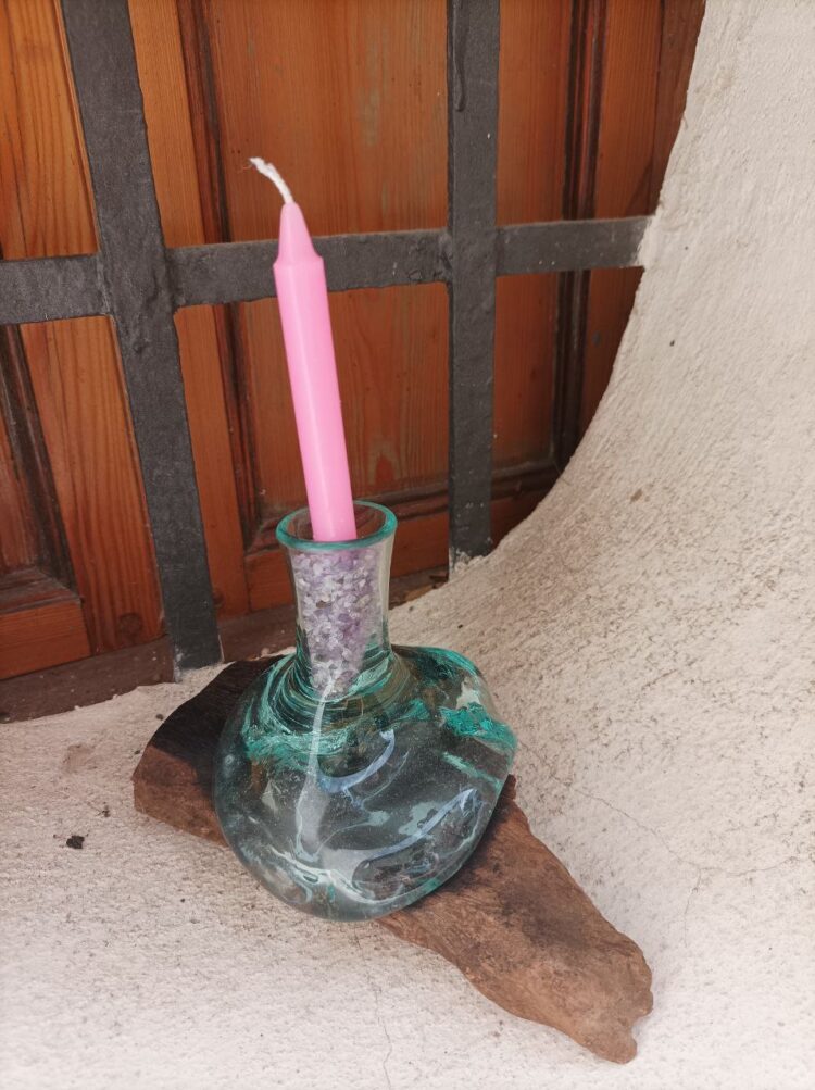 Porta candele in vetro su legno teak